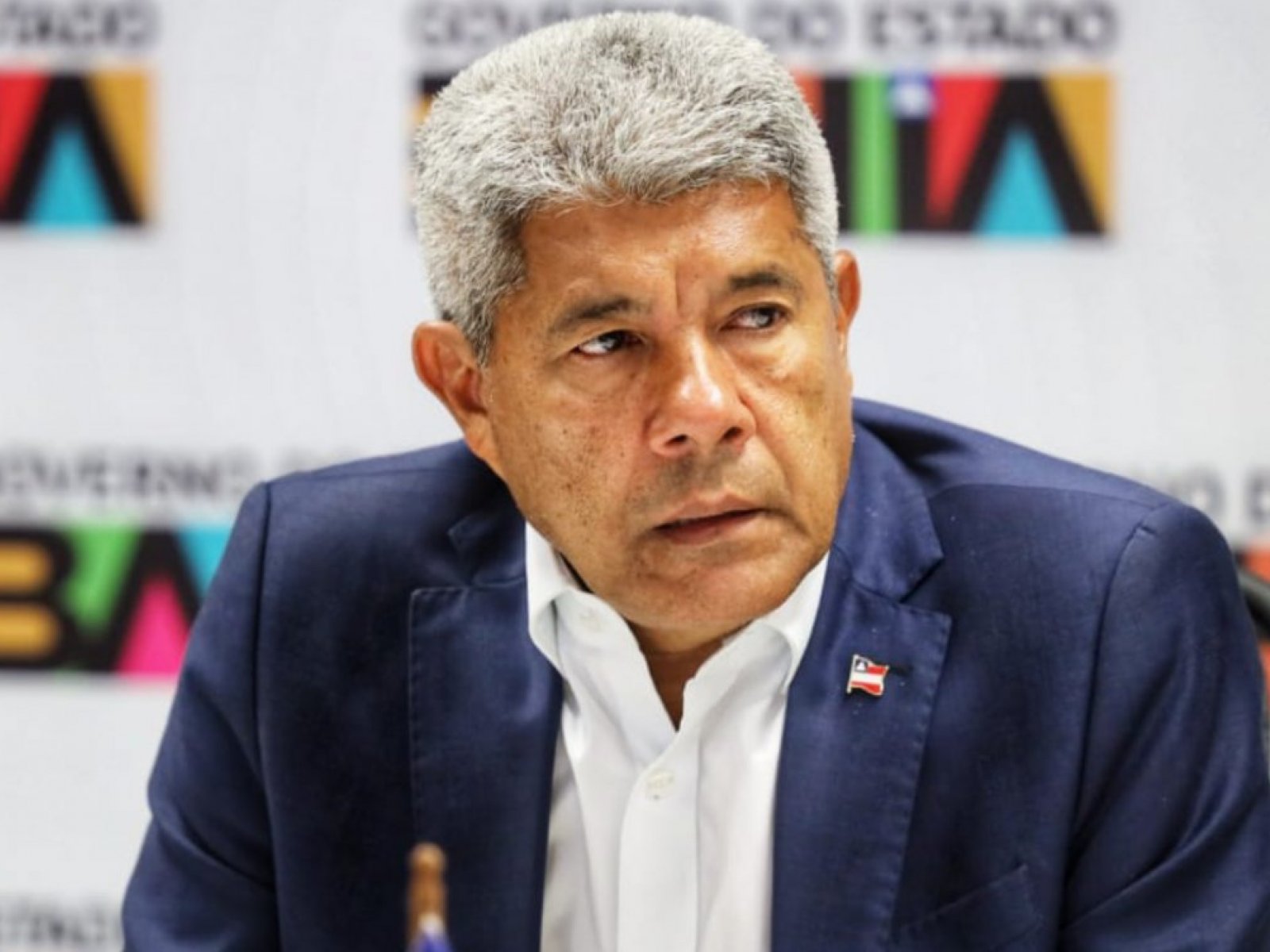 "Vitória histórica", diz Jerônimo sobre aprovação da PEC do fim da escala 6×1