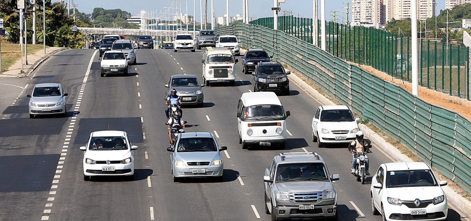 Motoristas baianos com placas final 6 têm até esta sexta para pagar IPVA com 8% de desconto; veja como pagar