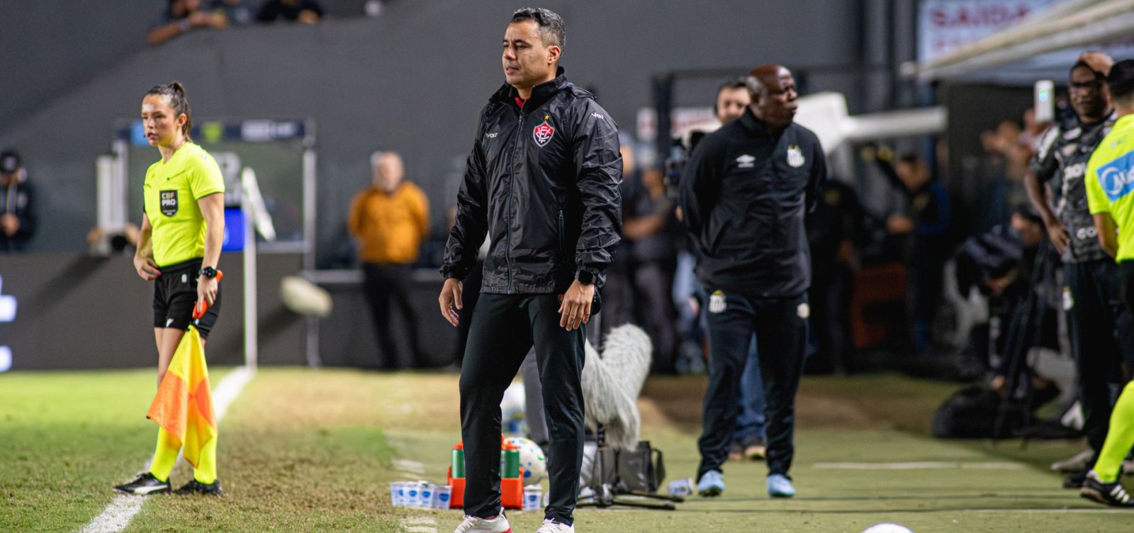 Jair Ventura lamenta derrota do Vitória e projeta final: "Coroar o semestre"