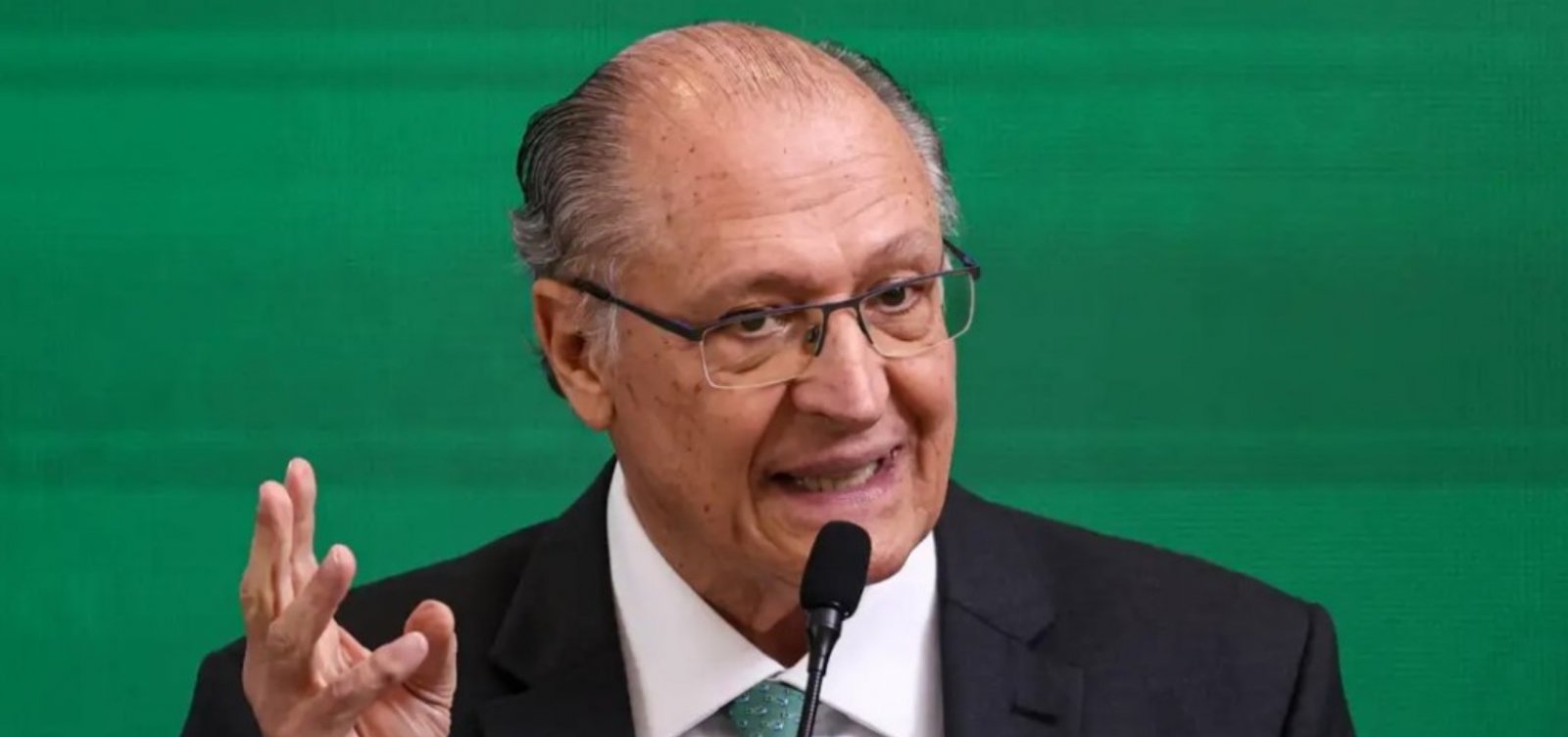 Alckmin rebate críticas dos EUA e diz que taxação por causa do Pix é “completamente injusta”