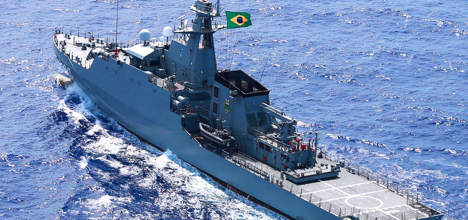 Navio da Marinha recebe visitação gratuita em Salvador neste domingo