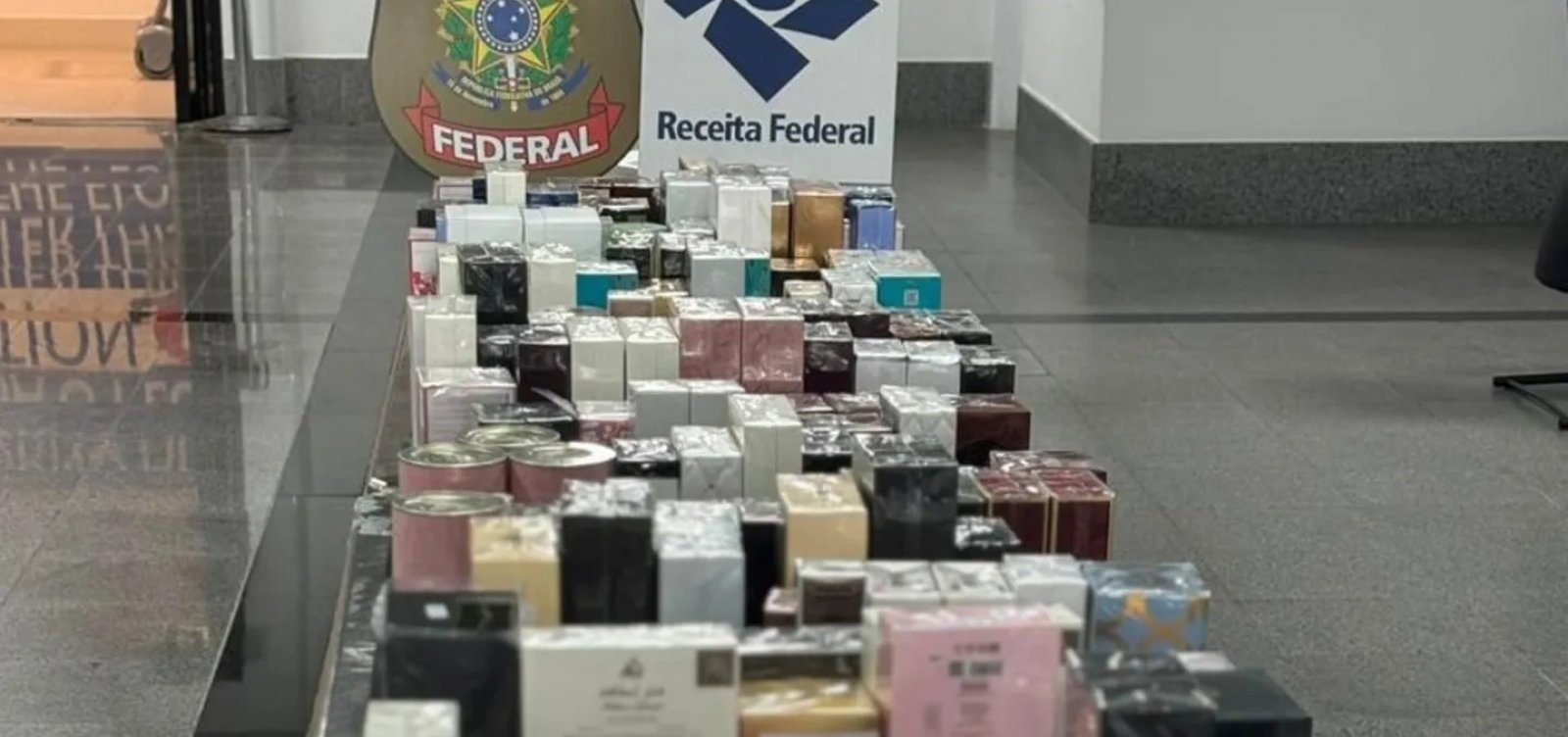 Perfumes importados avaliados em R$ 100 mil são apreendidos no aeroporto de Salvador