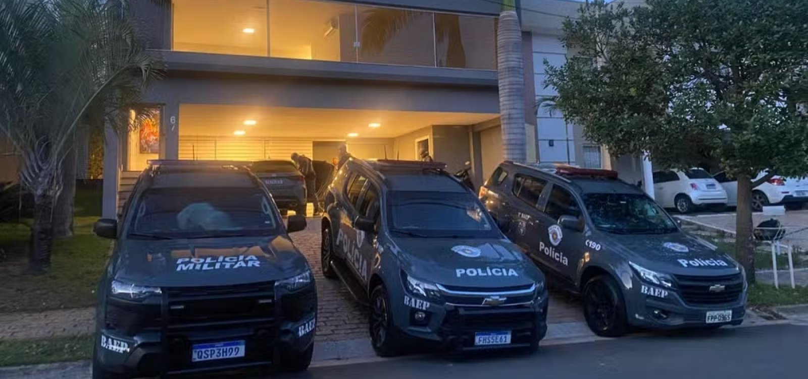 Chefe de investigadores e ex-estagiário do MP são presos por suspeita de ligação com o PCC