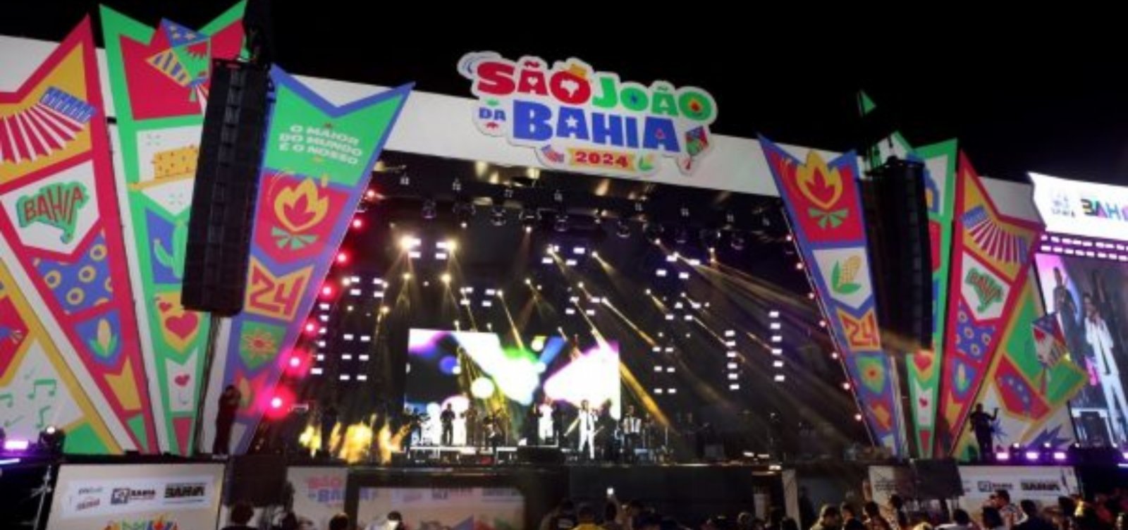 MP já tem acordo com 44 artistas e bandas para redução de cachês no São João da Bahia