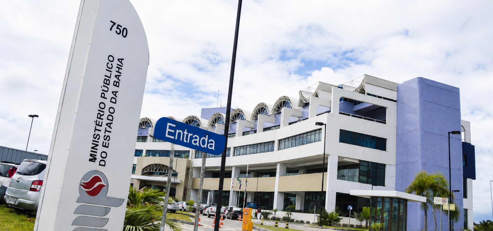 MP aciona empresa de produtos hospitalares por irregularidades sanitárias em Salvador