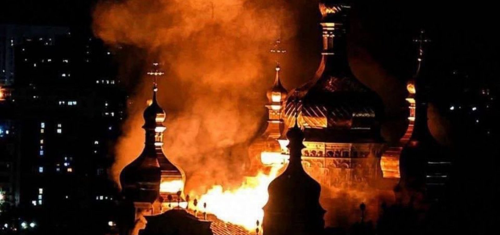 Ataque russo atinge mosteiro histórico em Kiev e deixa ao menos nove mortos na Ucrânia