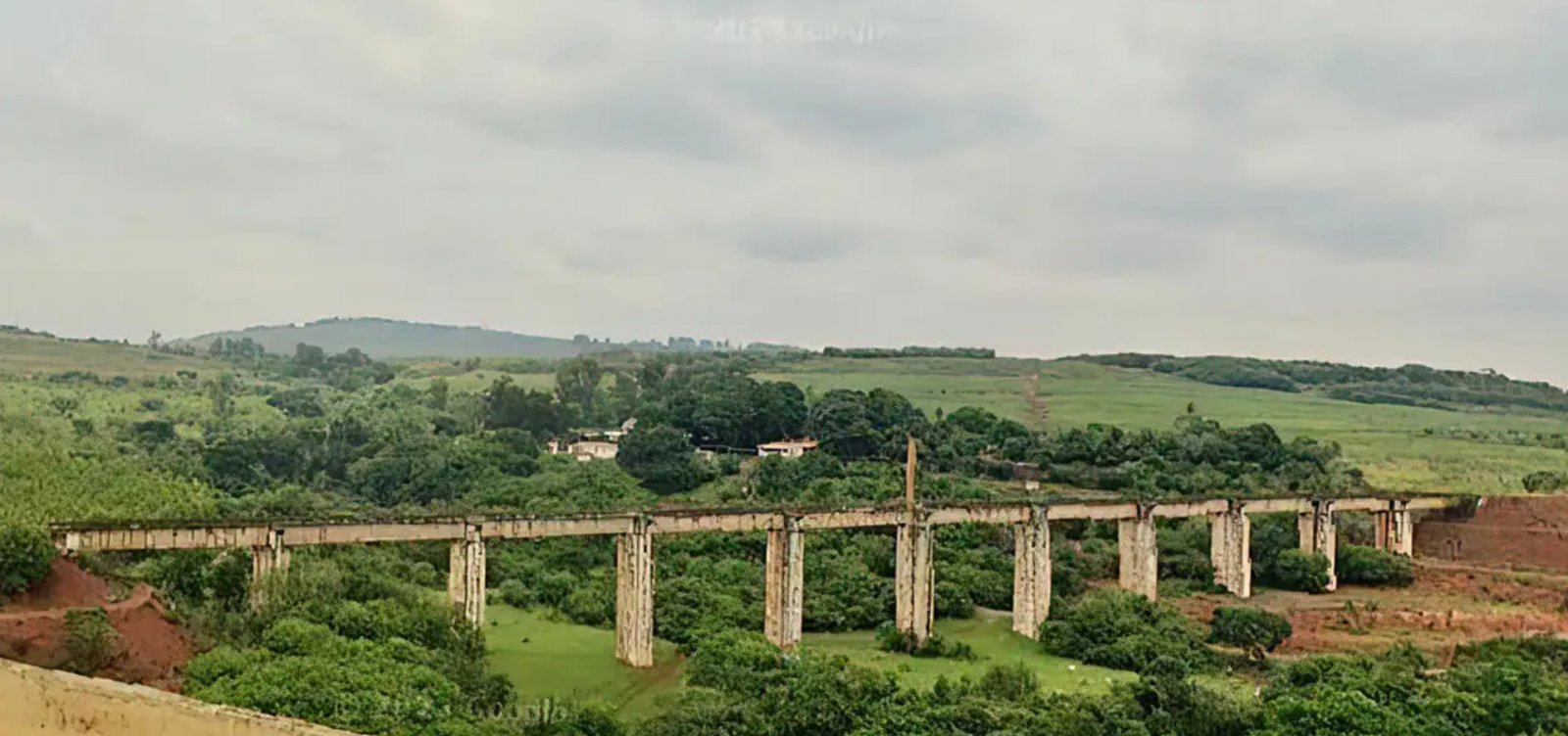 Prefeitura interdita Ponte do Esqueleto após morte de jovem durante salto de rope jump