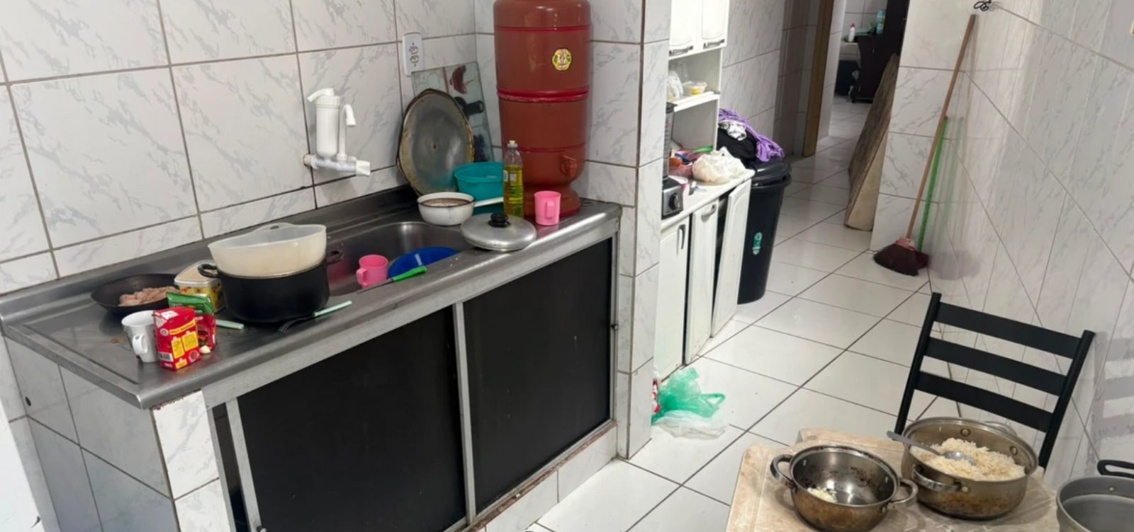 Polícia fecha abrigo clandestino e resgata cinco idosos em Salvador