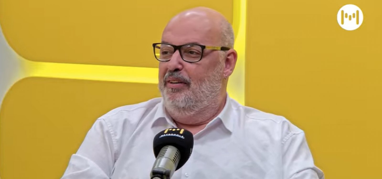 "Estamos com mais informação e menos discernimento", diz sexólogo sobre educação sexual