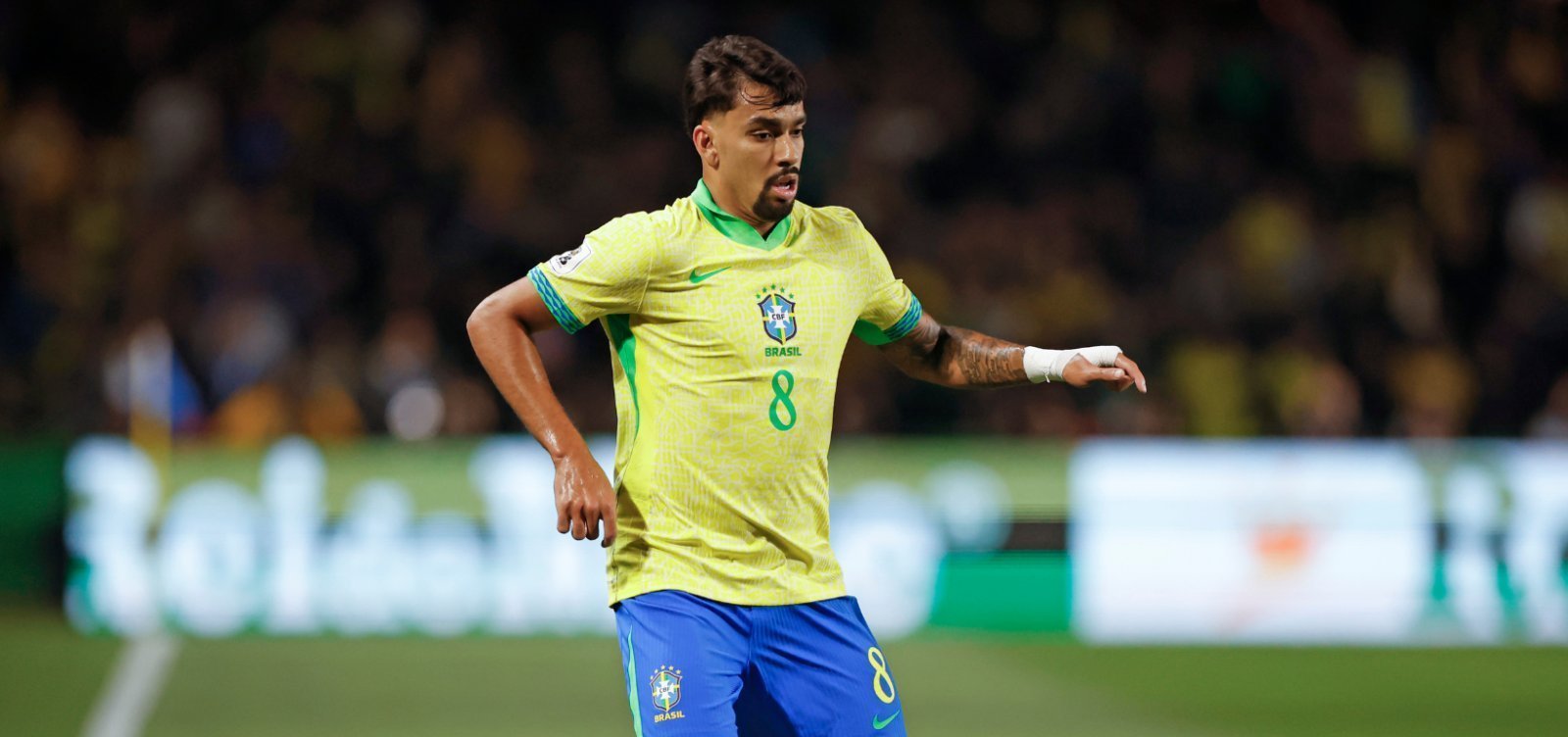 Paquetá destaca importância de Neymar e celebra retorno do atacante aos treinos