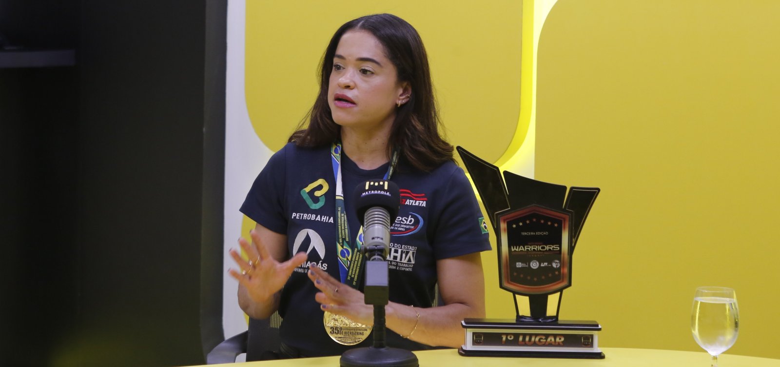 Hexacampeã de kickboxing revela bastidores da carreira e revanche aguardada por sete anos