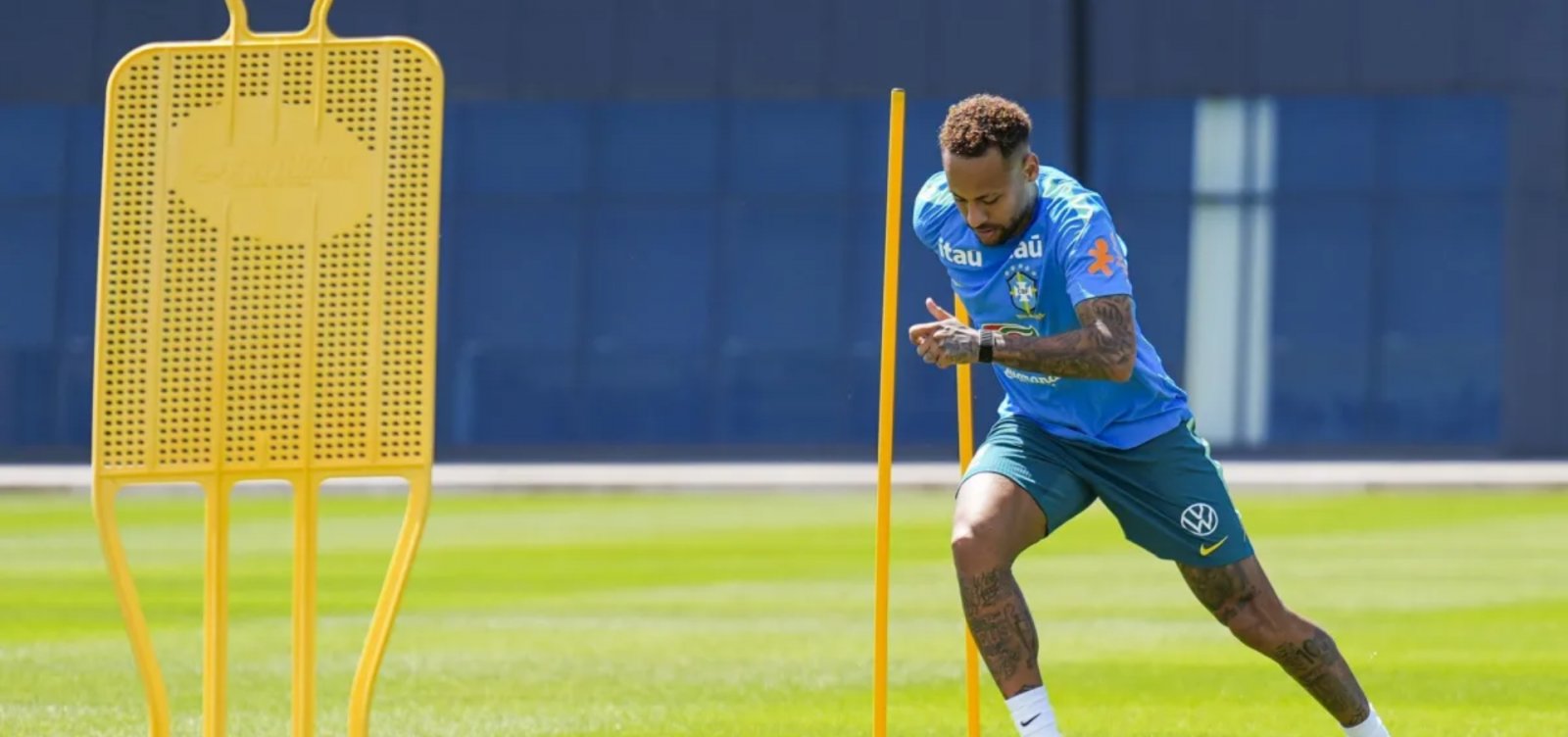 Neymar participa de treino da Seleção e aumenta expectativa para duelo contra a Escócia