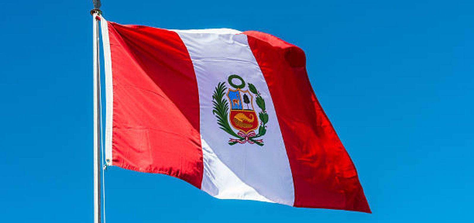 Keiko Fujimori abre vantagem definitiva e deve ser eleita presidente do Peru