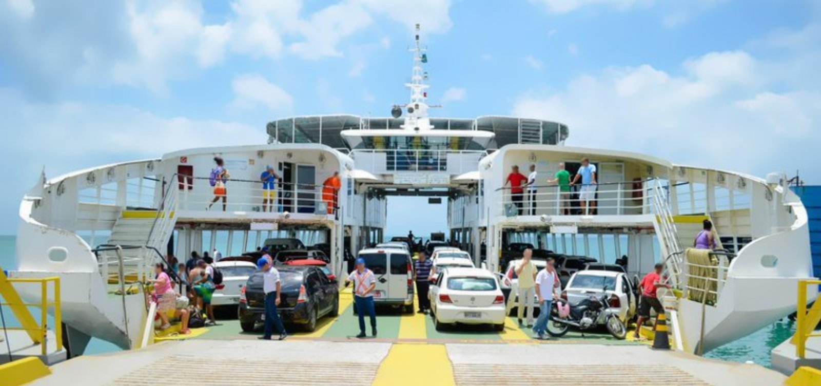 Ferry-boat registra fila intensa nesta quinta; espera ultrapassa três horas