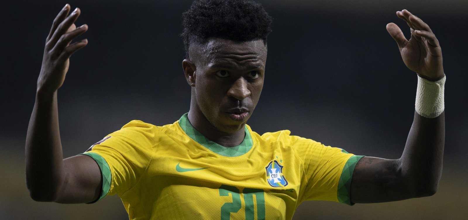 Vini entra para grupo histórico da Seleção após gols na Copa