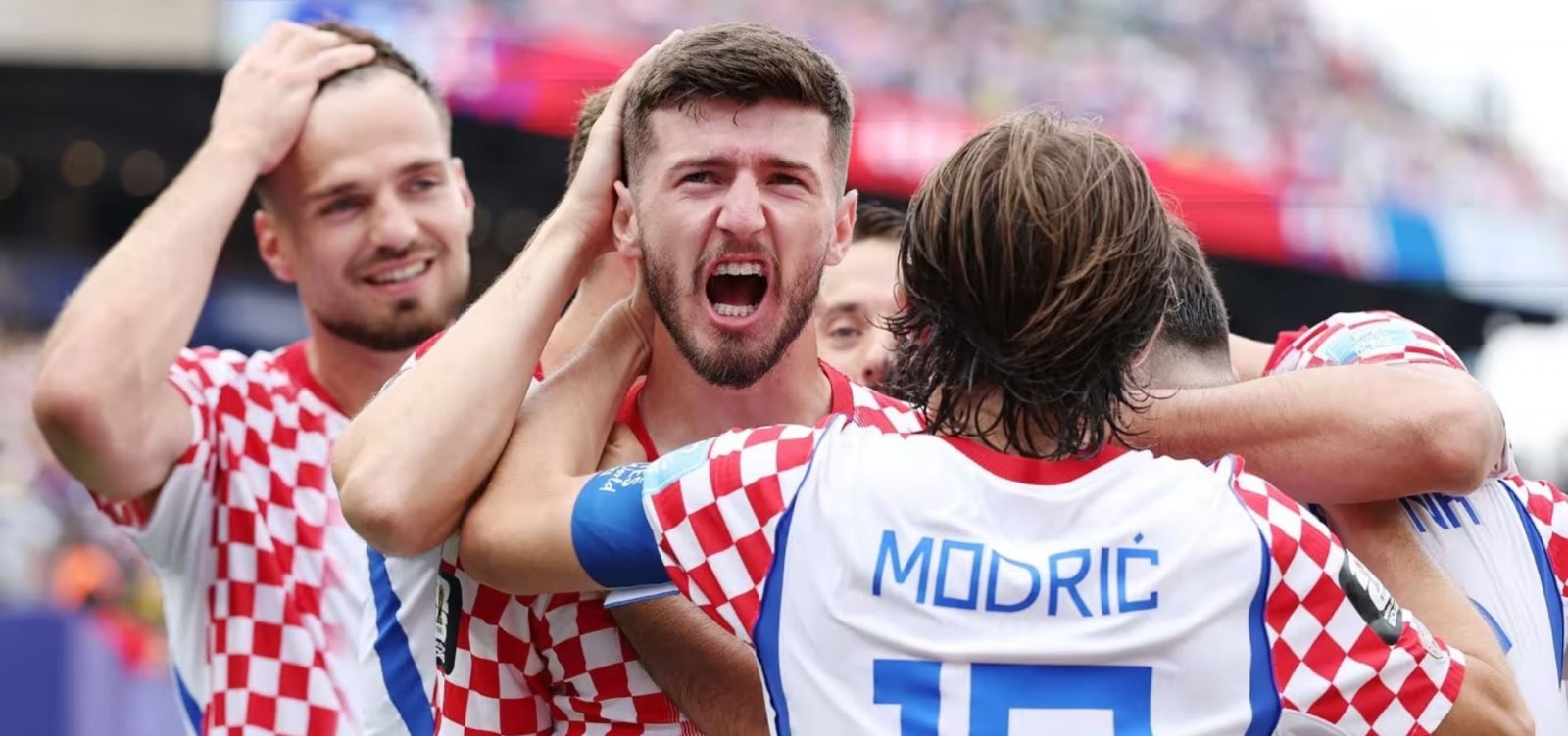 Inglaterra garante liderança, Croácia e Gana também se classificam no grupo L
