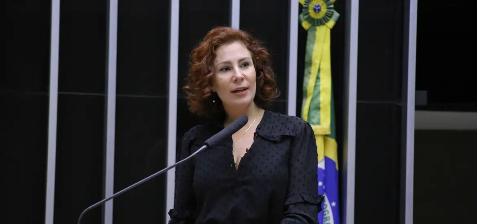 Itália começa a analisar pedido de extradição de Carla Zambelli