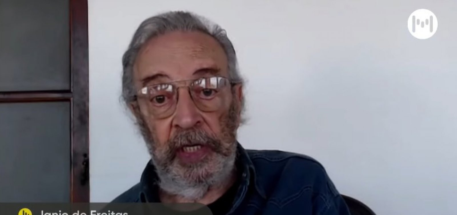 Janio de Freitas vê crise entre Michelle e Flávio Bolsonaro como "jogo importante" da pré-campanha