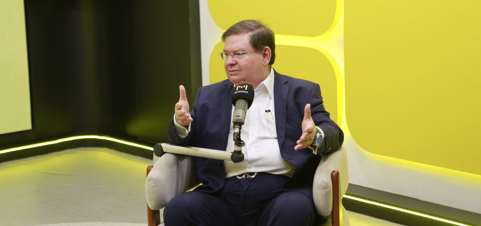 Advogado Cândido Sá orienta empresas a como lidar com prejuízos do tarifaço: "É preciso comprovar os impactos"
