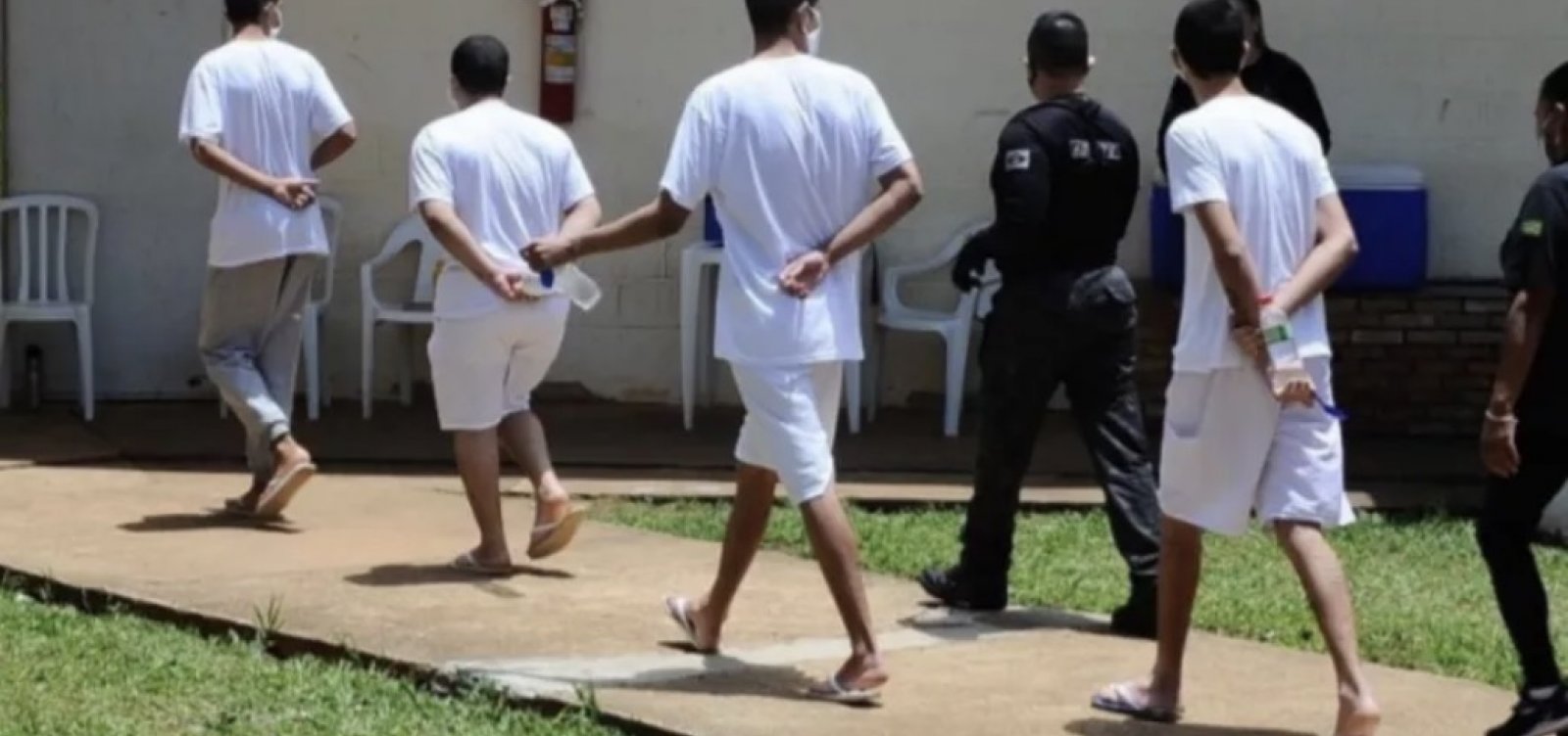 Datafolha: 70% dos brasileiros defendem punição de adolescentes como adultos