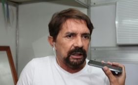 Adelmário Coelho revela sentir impacto da crise no São João: "Perdi três shows"