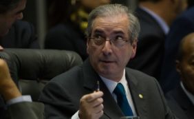 Cunha tenta anular votação que pede perda do mandato