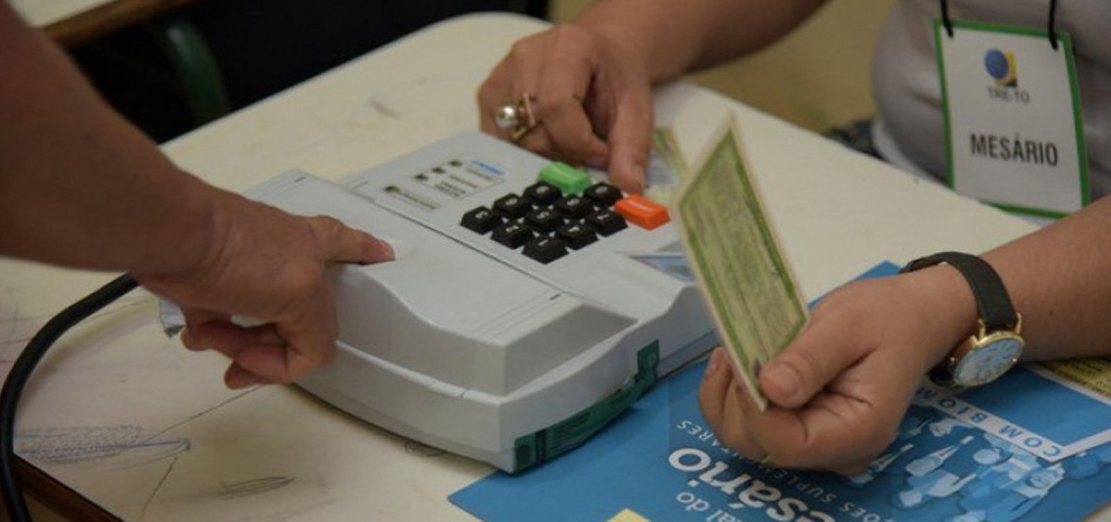 Justiça Eleitoral inicia convocação de mesários para eleições de outubro