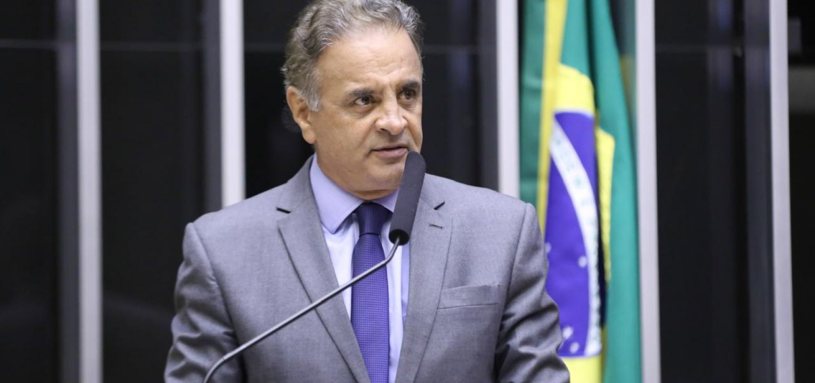 Aécio Neves desiste, e PSDB diz que não terá candidato à Presidência da República