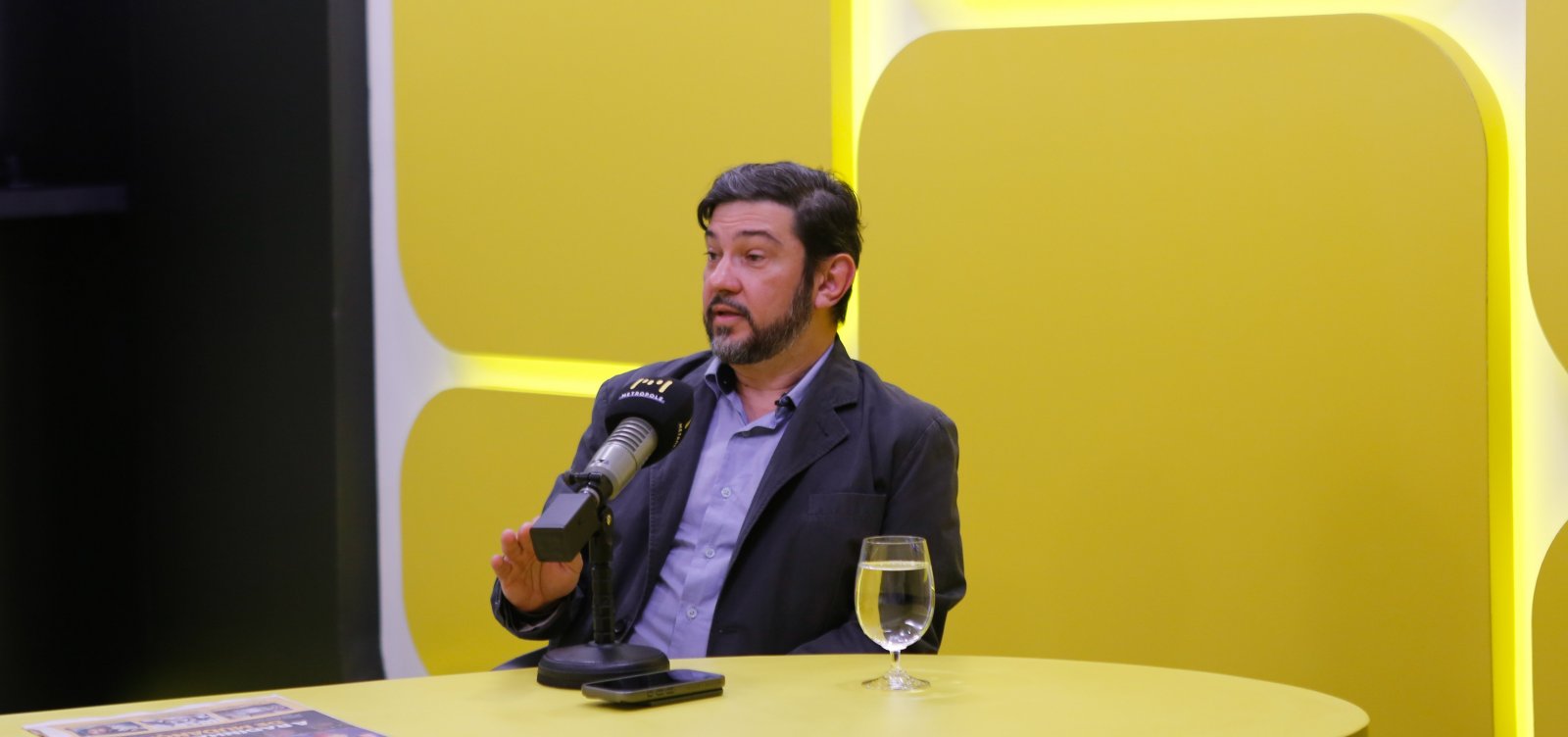 Mudança na intensidade da dor de cabeça pode indicar problemas graves, alerta neurocirurgião