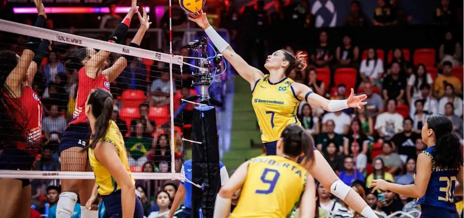 Brasil perde por 3 sets a 0 para a Tailândia na VNL