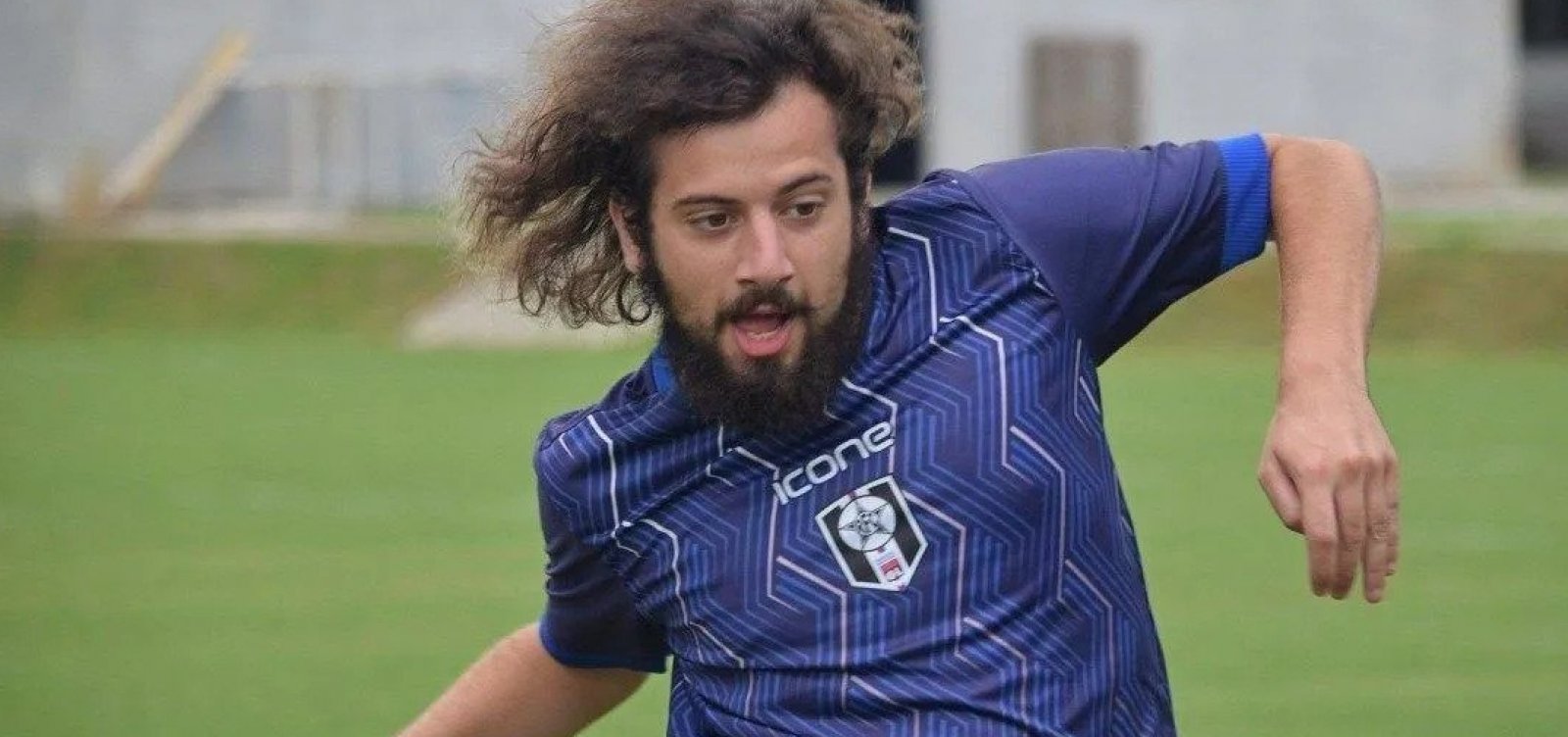 Entenda quem é Cartolouco, influenciador denunciado por agressão contra ex-namorada