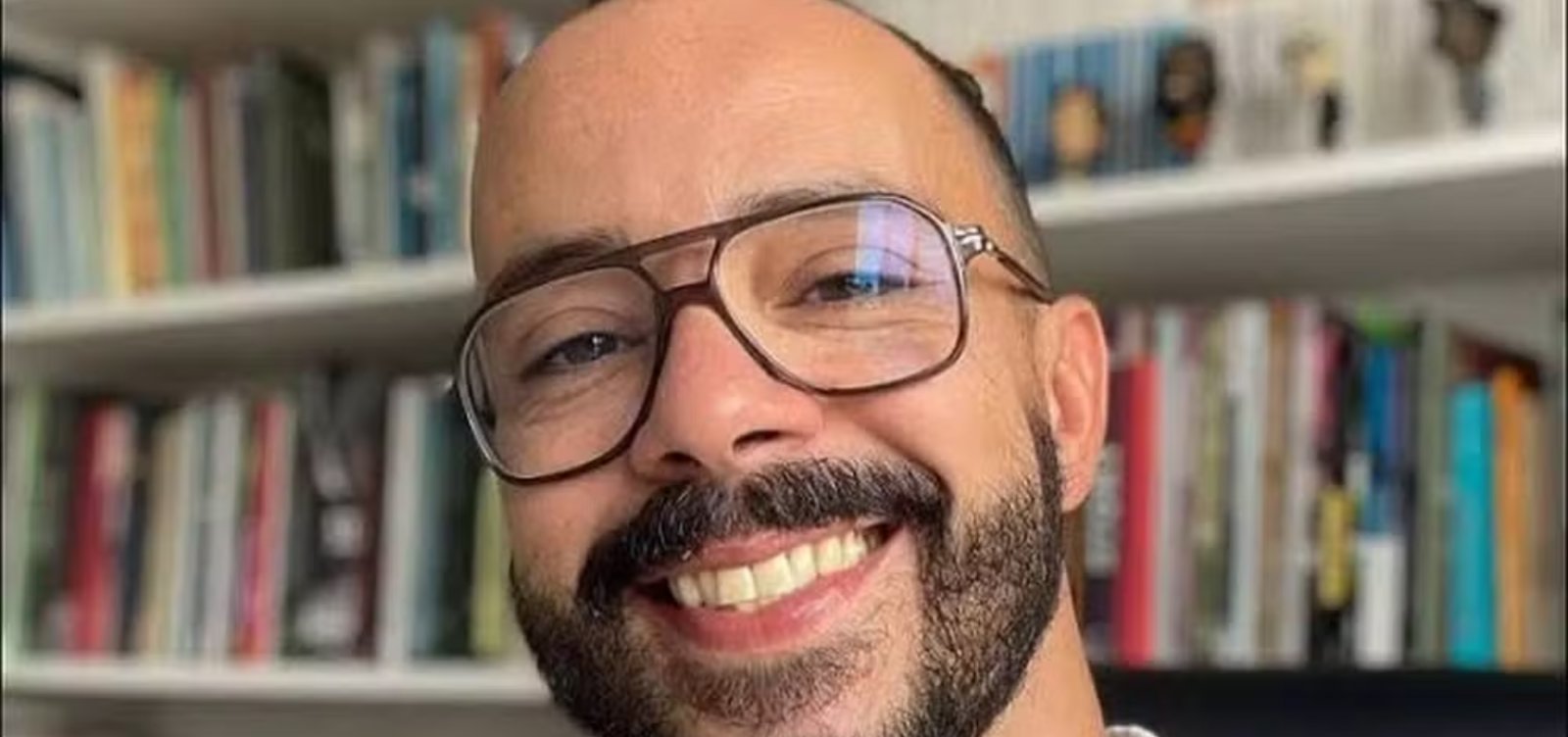 Referência do teatro baiano, dramaturgo e professor da Ufba João Sanches morre aos 47 anos