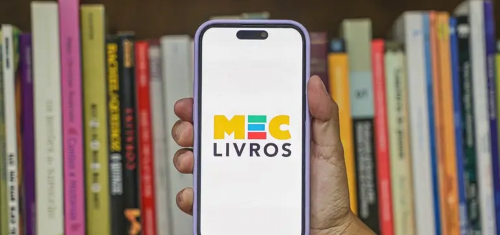MEC Livros ultrapassa 1 milhão de usuários e amplia acesso gratuito a mais de 25 mil livros; confira os mais lidos