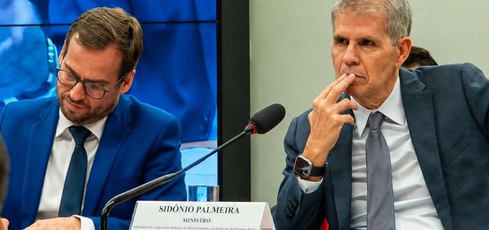 Baiano e braço direito de Sidônio deixa Secom para reforçar campanha de Lula