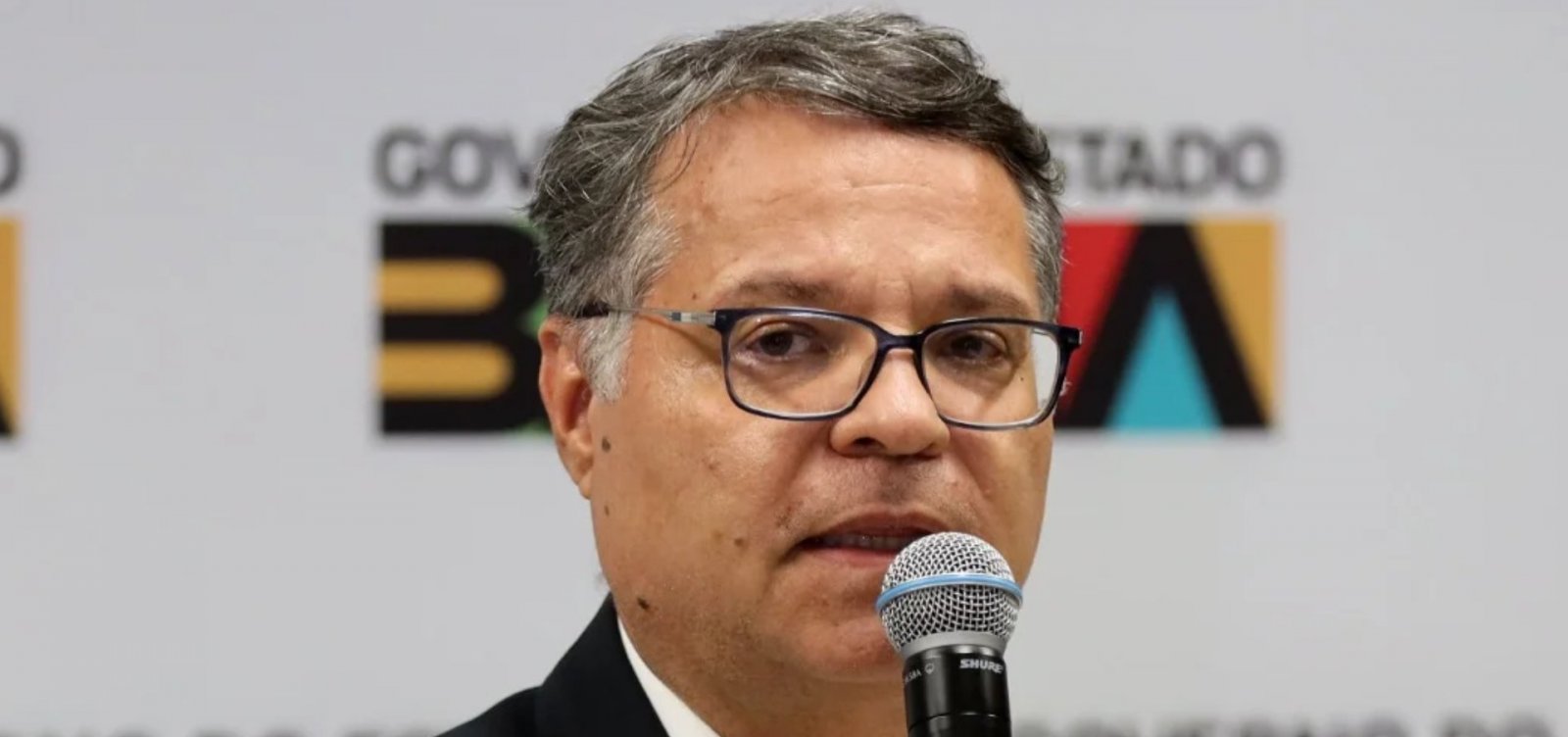 Chefe da Secom de Jerônimo, Marcus Di Flora deixa cargo para assumir campanha de Benedita da Silva
