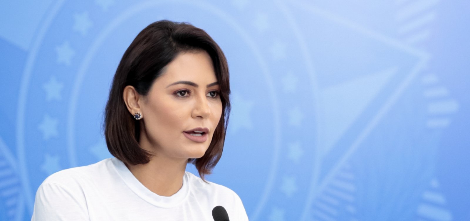 Michelle Bolsonaro exigiu pedido público de Flávio para voltar à campanha, afirma Valdemar