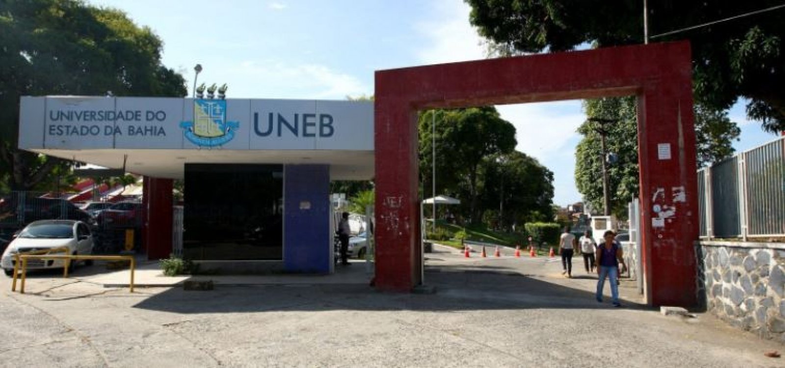Uneb abre inscrições para mais de 2,4 mil vagas remanescentes em cursos de graduação