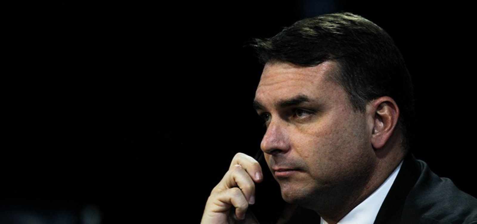 PT aciona TSE e acusa campanha de Flávio Bolsonaro de usar IA contra Lula