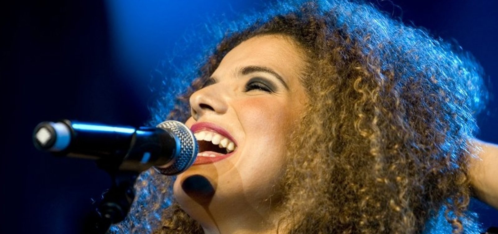 Vanessa da Mata cancela participação em festival de Salvador; Geraldo Azevedo assume show