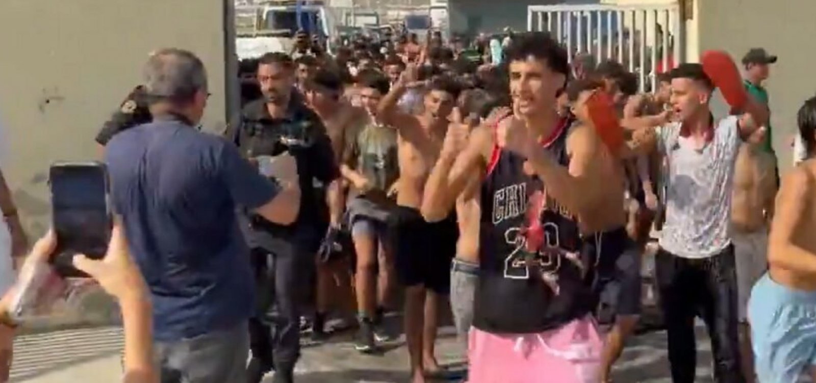 Espanha registra entrada de quase 50 mil migrantes em Ceuta em apenas um dia