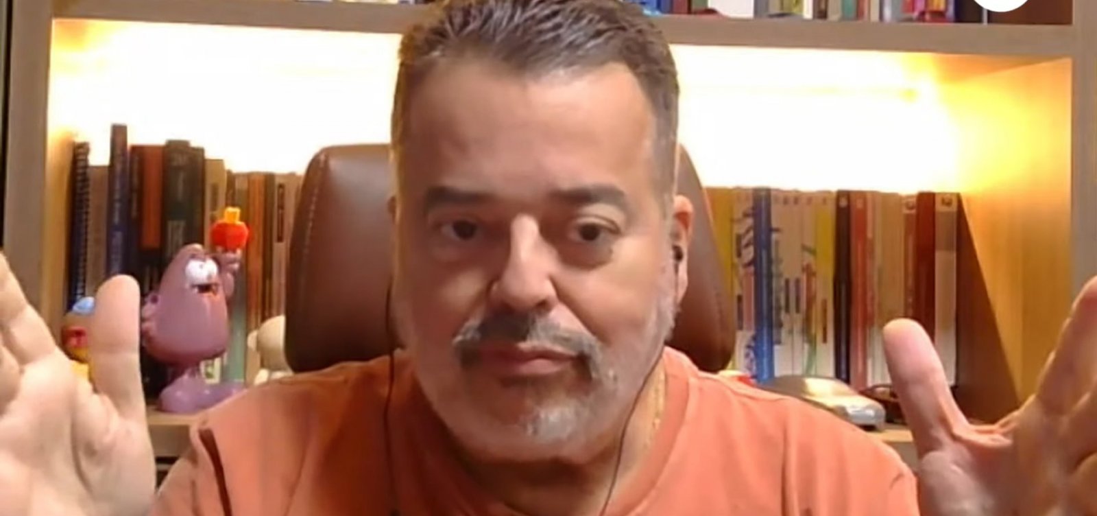 Psicanalista José Solon critica banalização do termo compulsão sexual: "Não é apenas um vício psicológico"