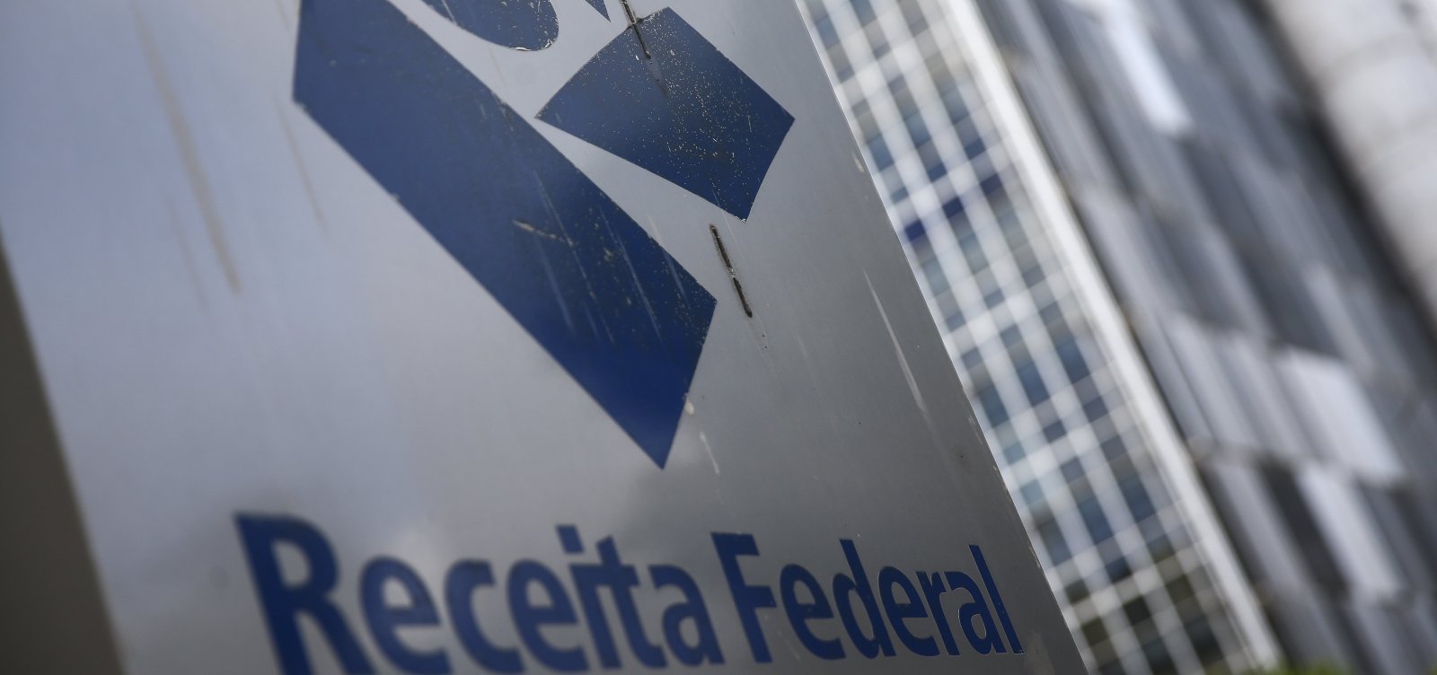 Notas fiscais passam a incluir IBS e CBS nesta segunda-feira; saiba o que são