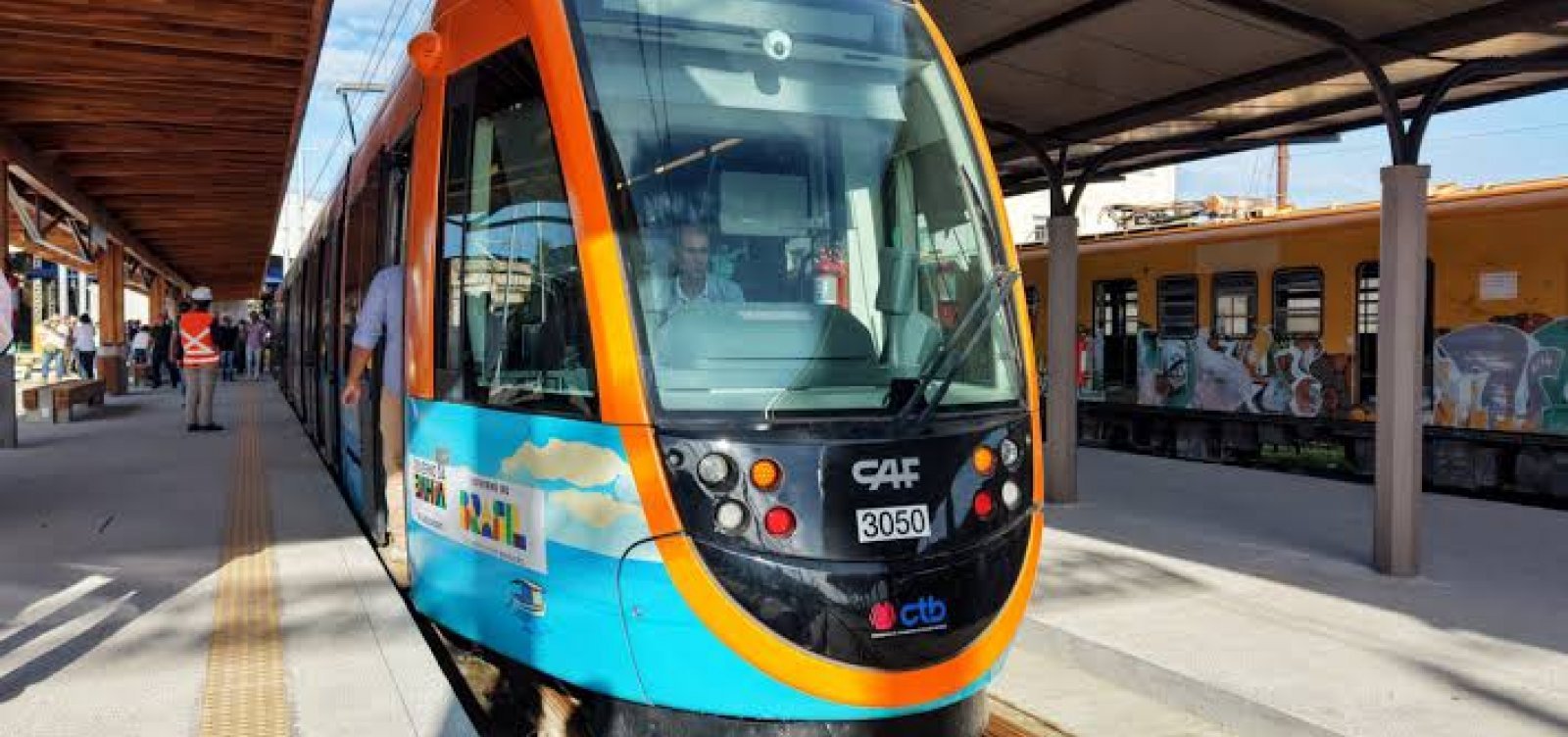 Licitação de trecho que ligará VLT ao metrô é adiada pela terceira vez