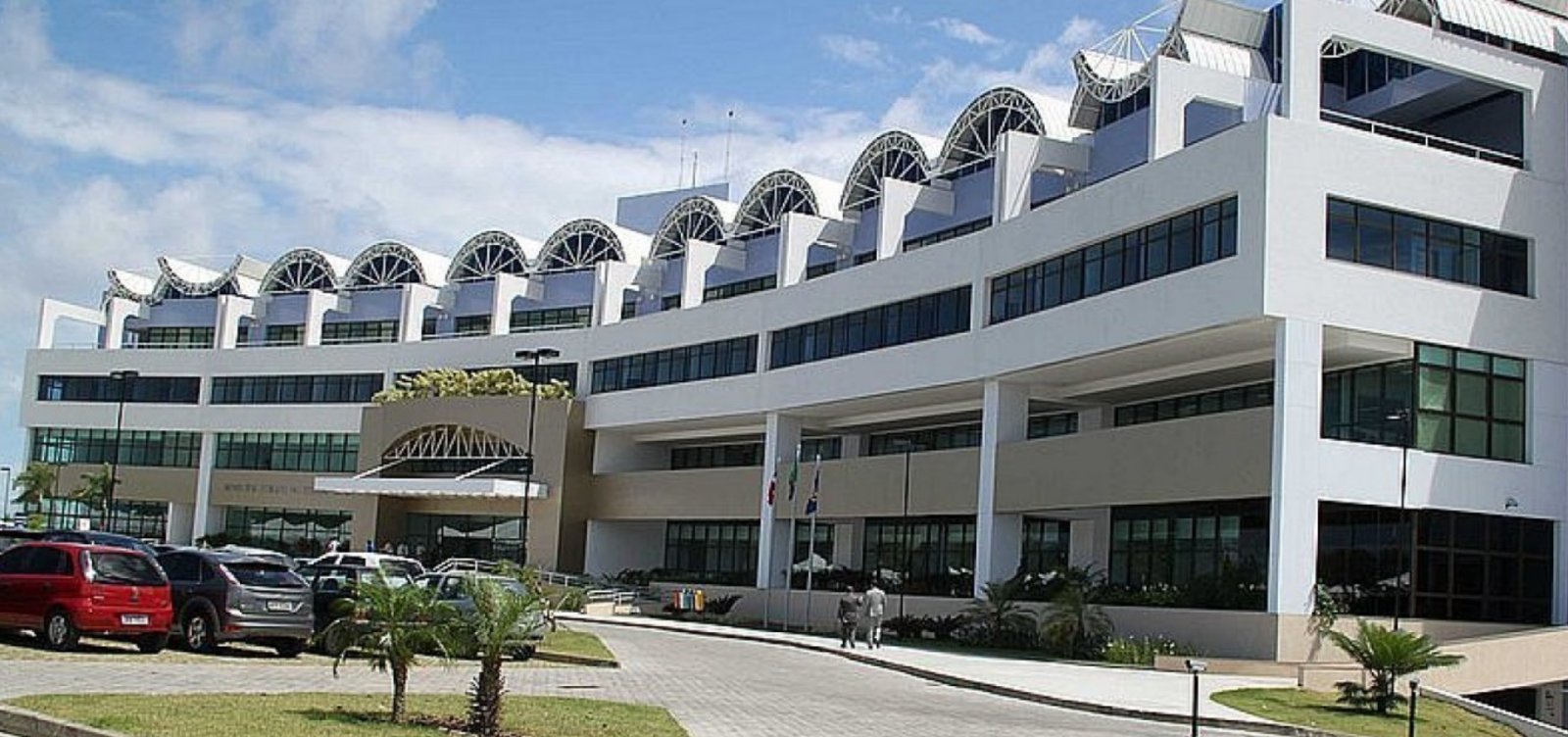 MP da Bahia veta manifestações político-partidárias de membros nas redes sociais