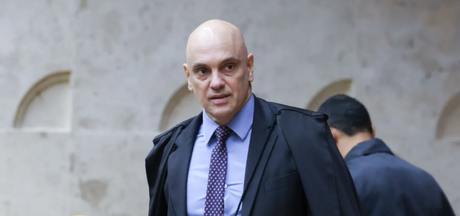 Moraes estabelece prazo para PGR se manifestar sobre recurso de Jair Bolsonaro