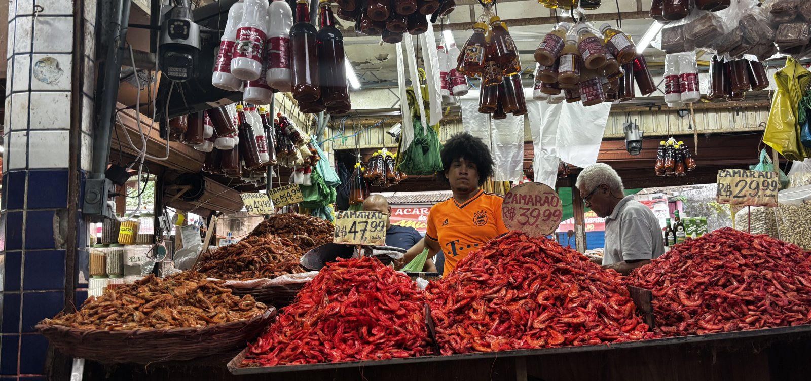 Conheça os mercados populares que resistem ao tempo e ao processo de gourmetização de Salvador 
