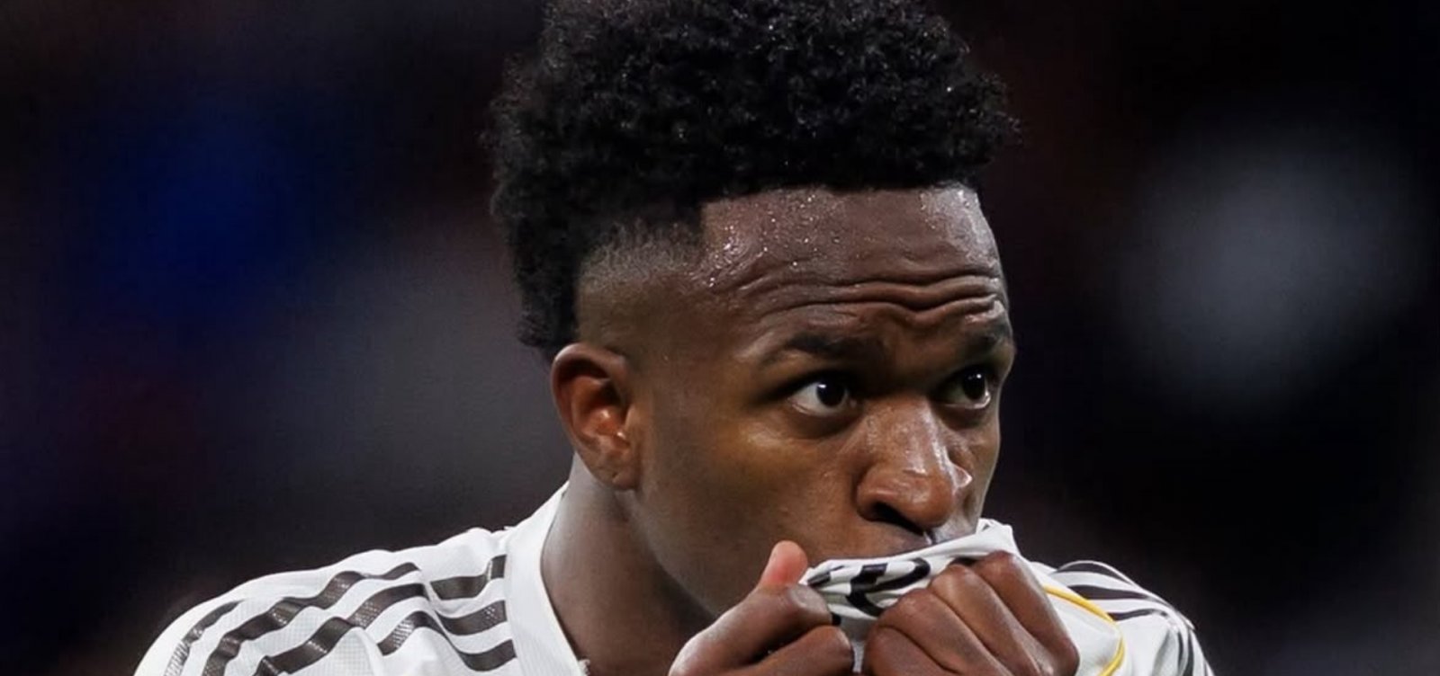 Vinicius Júnior renova contrato com Real Madrid por mais seis anos