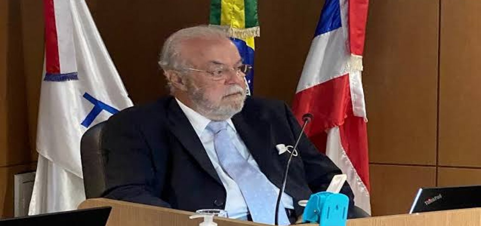 Francisco Netto se aposenta do TCM da Bahia e abre vaga para Adolfo Menezes