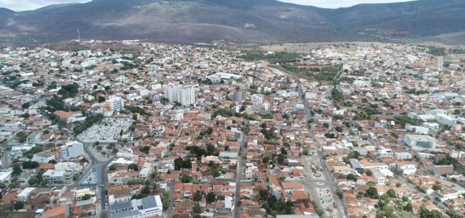 Inmet emite alerta de baixa umidade para regiões da Bahia neste domingo