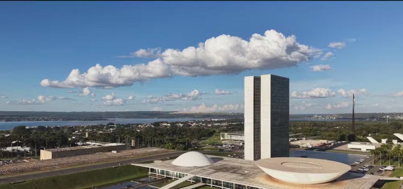 Congresso retoma atividades com sessões reduzidas e pauta marcada por falta de acordos